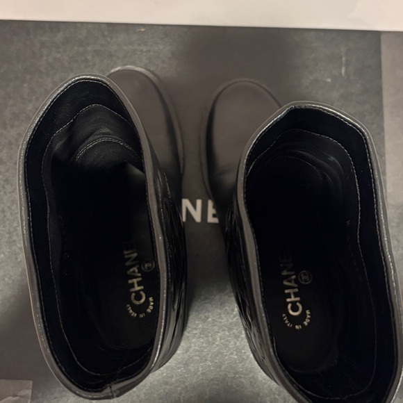 CHANEL Black 2016 Camellia Accent Moto Boots - Picture 16 of 16
